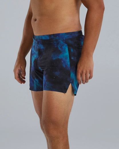 TYR HYDROSPHERE™ MEN'S UNLINED 6" MOMENTUM SHORTS - COSMIC NIGHT